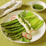 Asparagus with Goat Cheese and Arugula Sauce