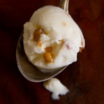 rosemary ice cream with pine nuts