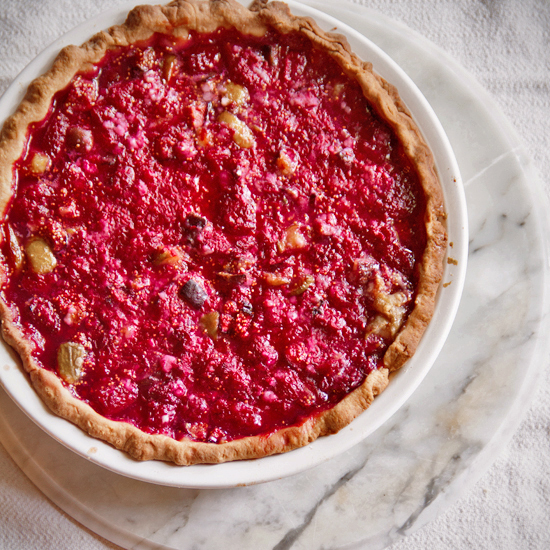 raspberry fig pie