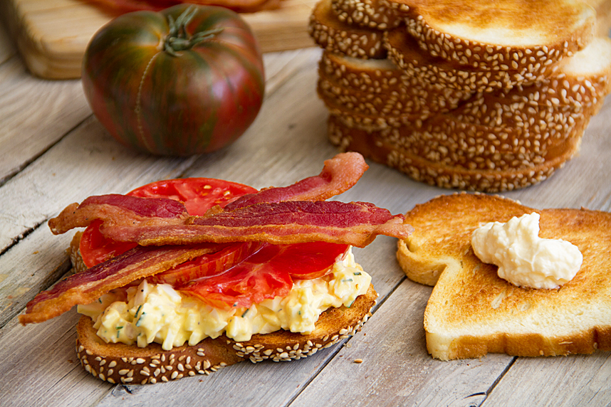 Tomato Sandwich with Egg Salad and Bacon