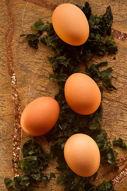 Eggs and seaweed