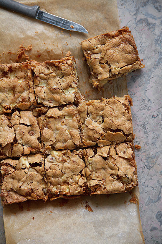 Five-Spice Apple Blondies