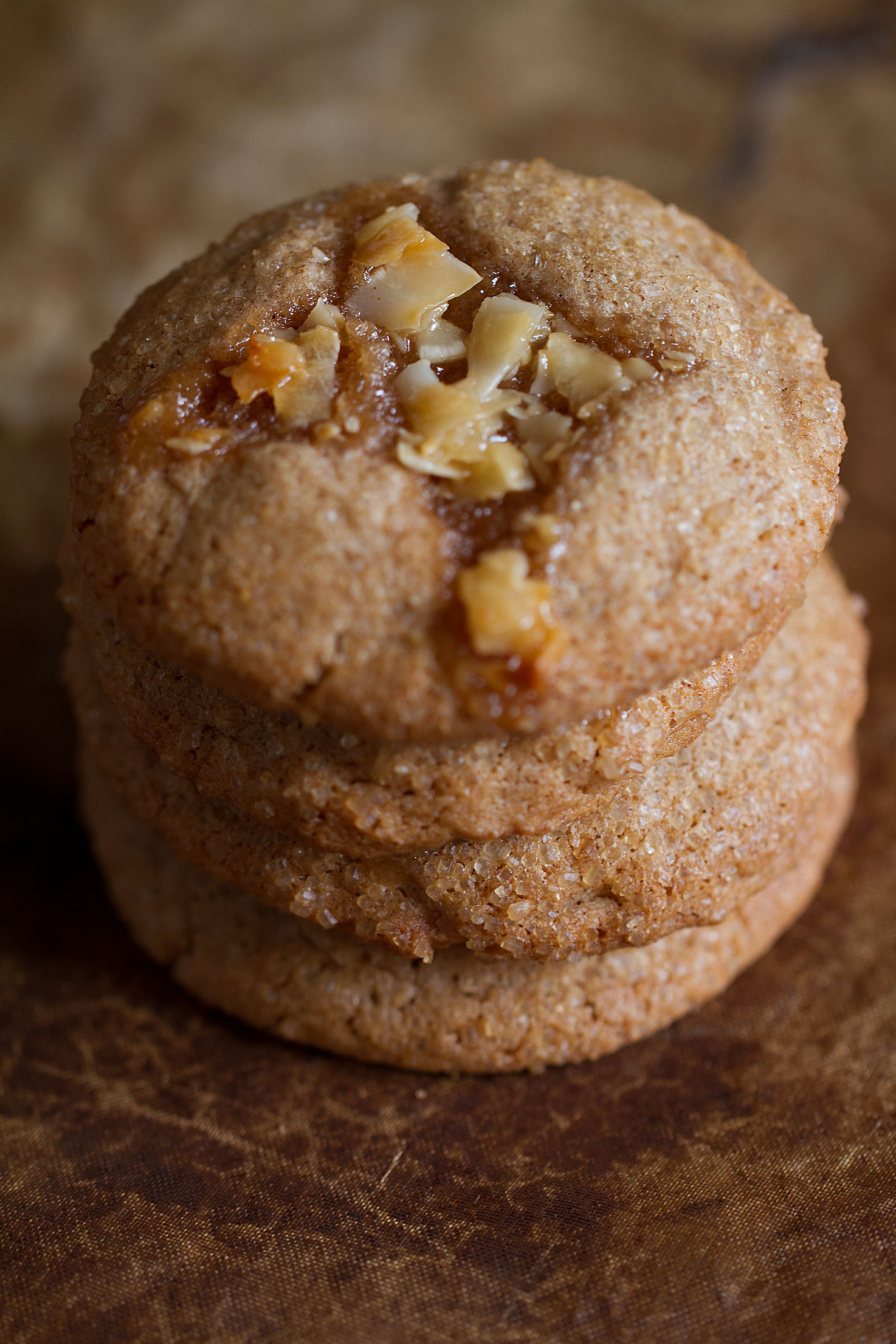 Cinnamon Cookies with Coconut Toffee