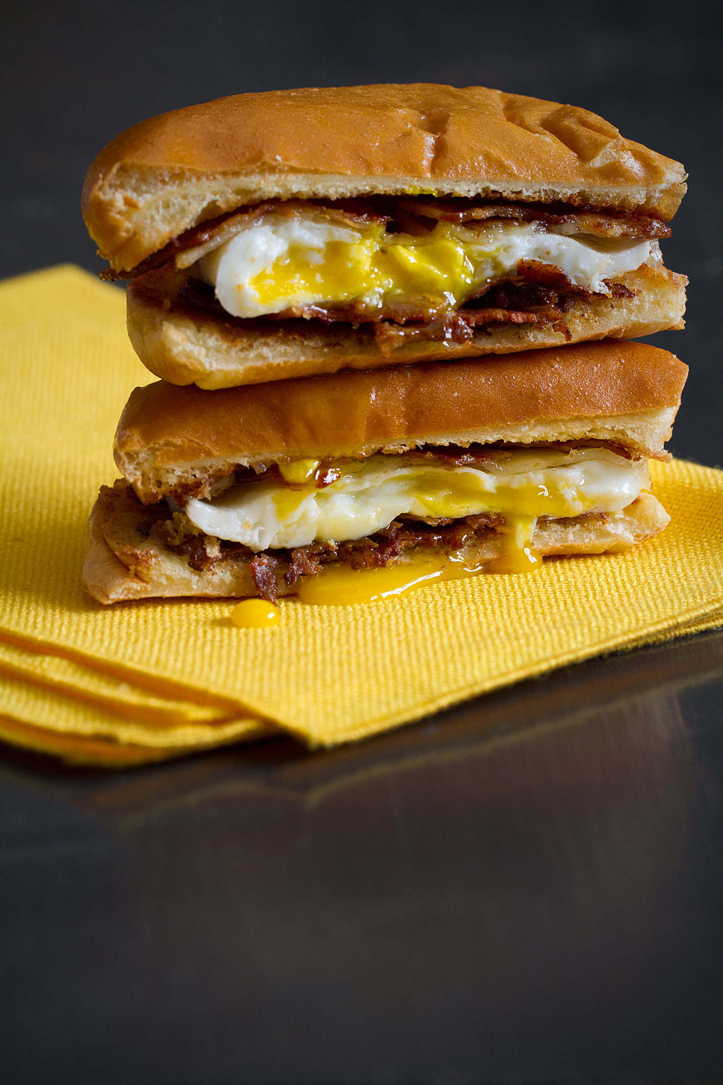 Deli-Style Egg on a Roll