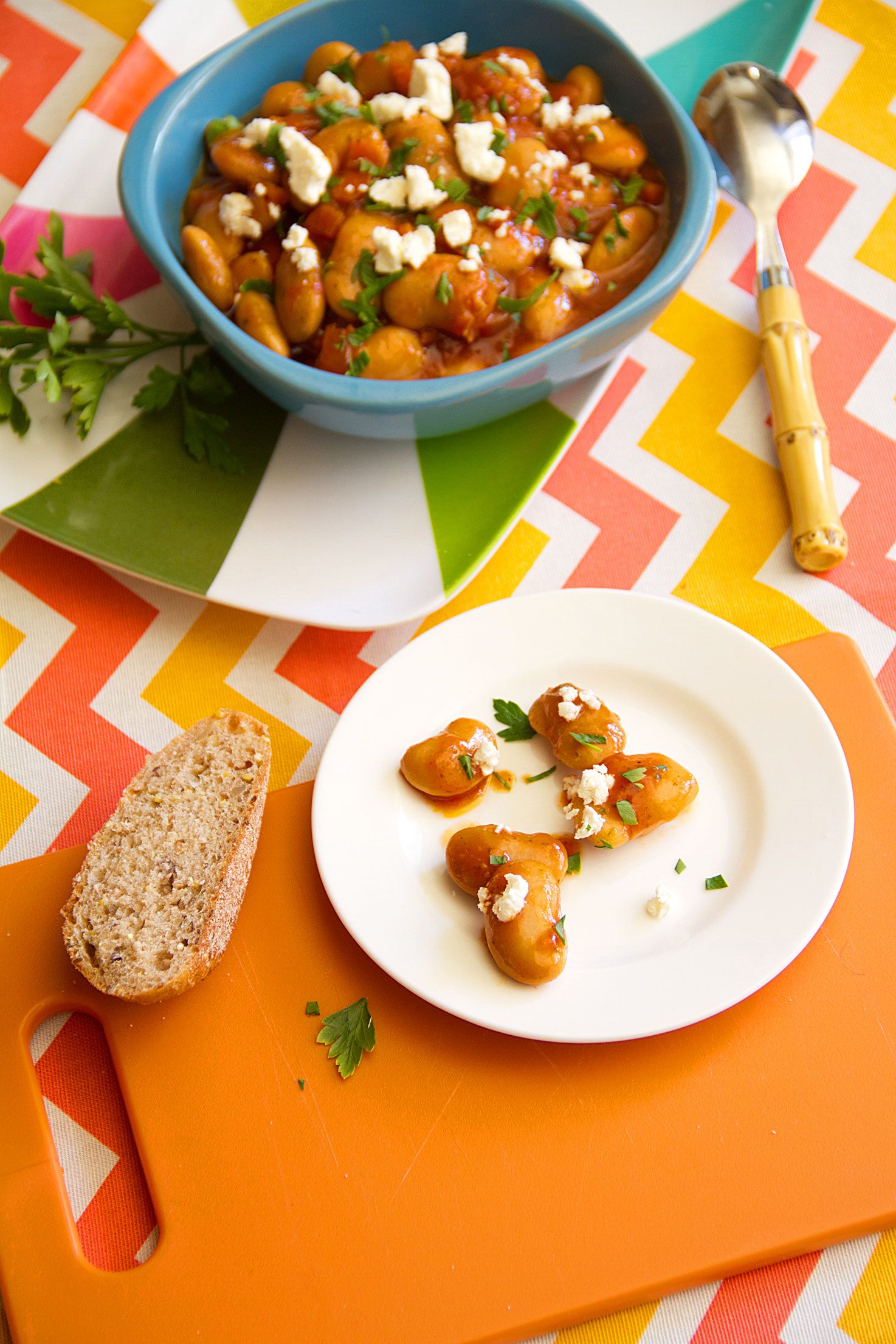 Gigantes Plaki (Greek Baked Beans in Tomato Sauce)