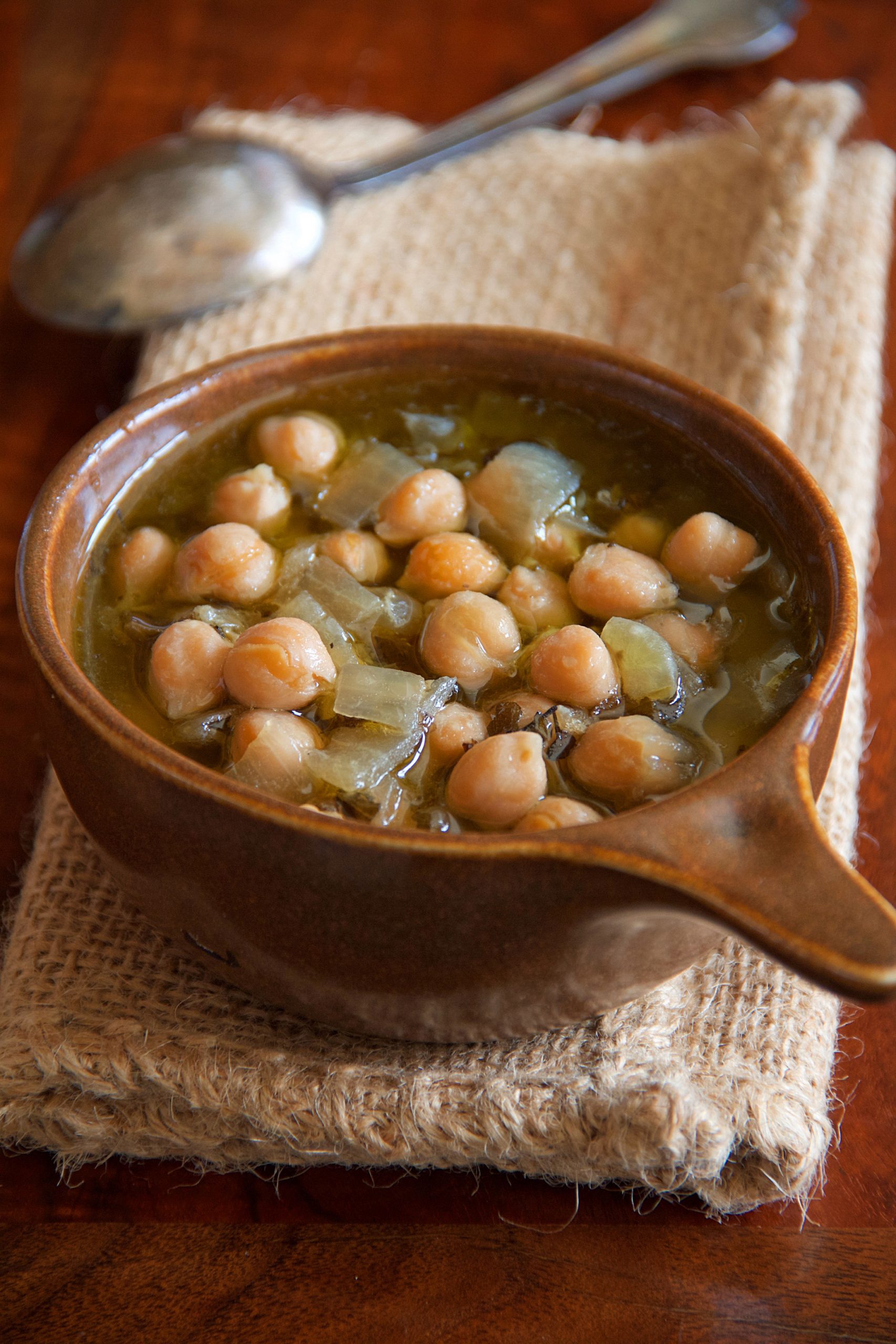 Greek Chickpea Stew (Revithia- ρεβύθια)