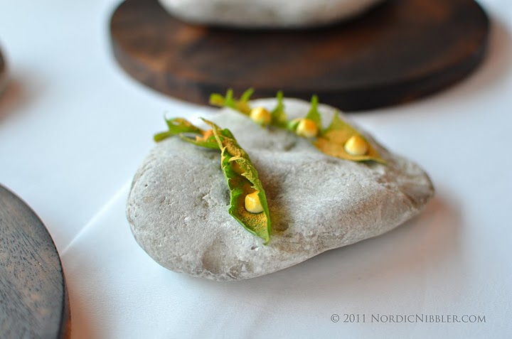 Dandelion leaves and sour cream from Røros