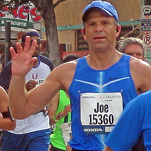 Joe Pangrazio runs the LA Marathon