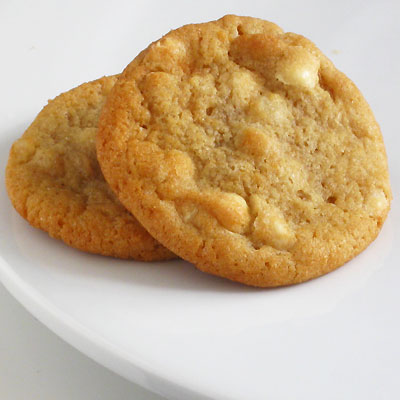 mac nut cookie