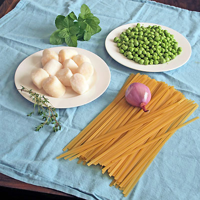 ingredients for scallop fettuccine with peas