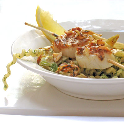 scallop skewers with fennel and fusilli